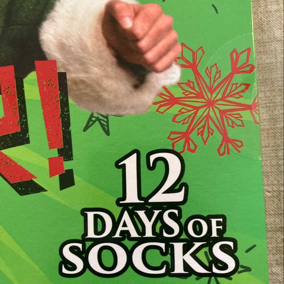 - SEALED NEW- ELF 12 Days of Socks- ELF the movie -Christmas gift novelty twelve - Picture 5 of 7